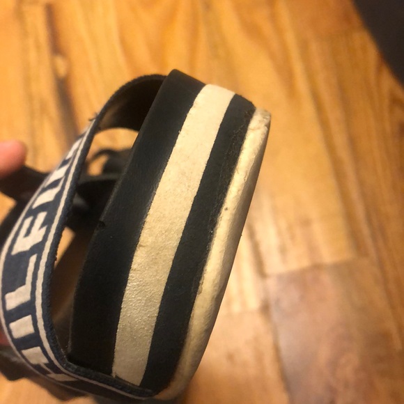 Sandals - Picture 3 of 4